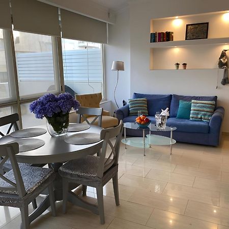 Sliema Cosy Penthouse With Bbq Exterior foto